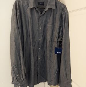NWT Men's Button Down Long Sleeve